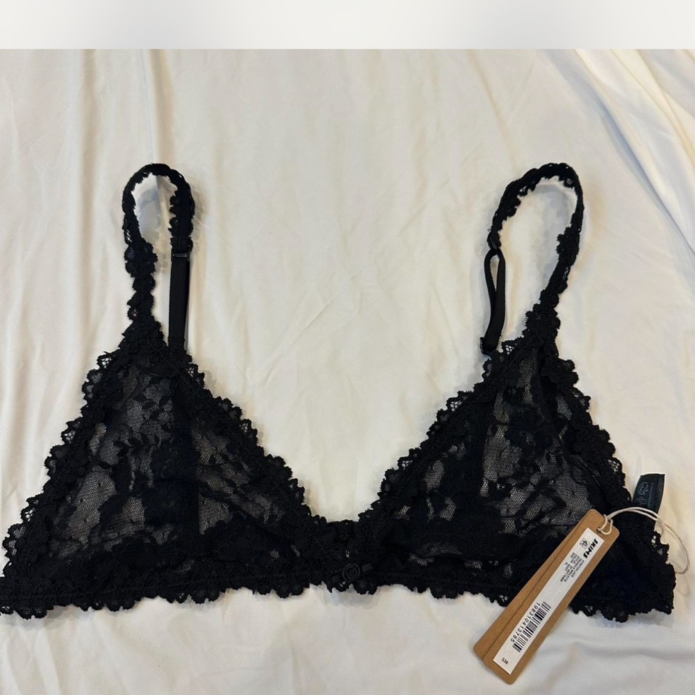 SKIMS stretch lace triangle bralette in black